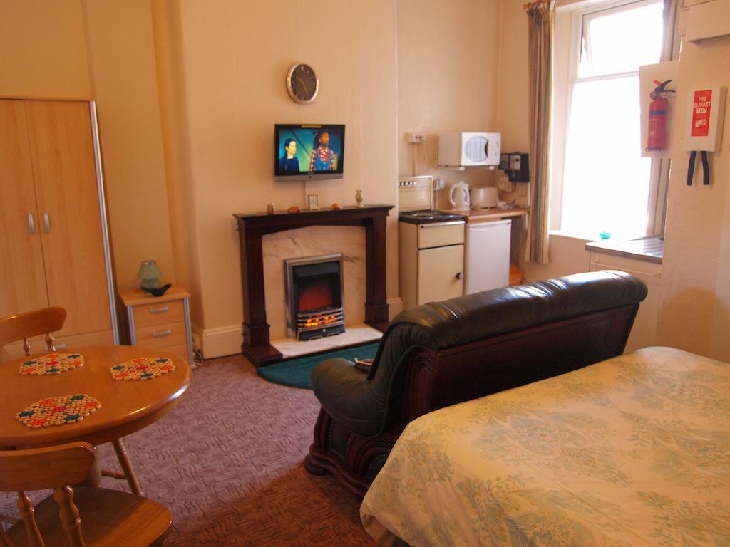 Waverley House Apartments Blackpool Esterno foto