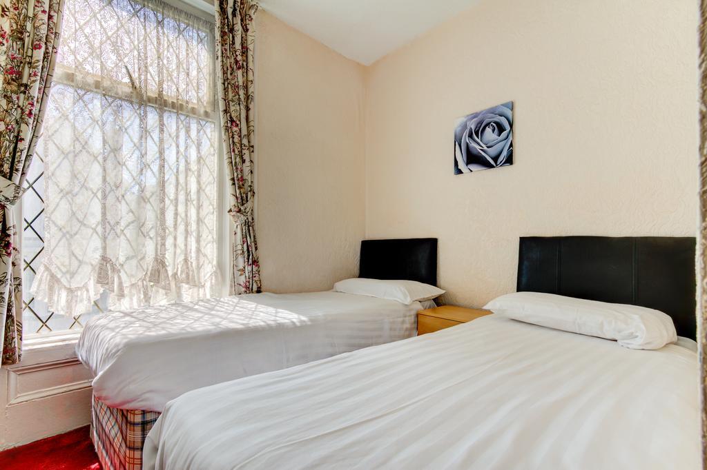 Waverley House Apartments Blackpool Esterno foto