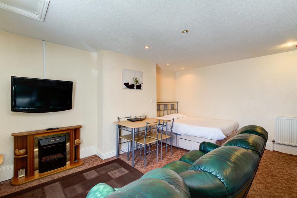 Waverley House Apartments Blackpool Esterno foto